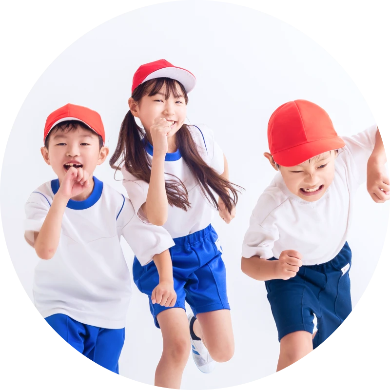 走る力の授業キャラバンで走る子どもたち