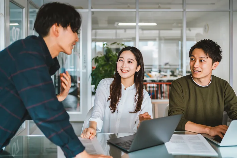 開放的なオフィス環境